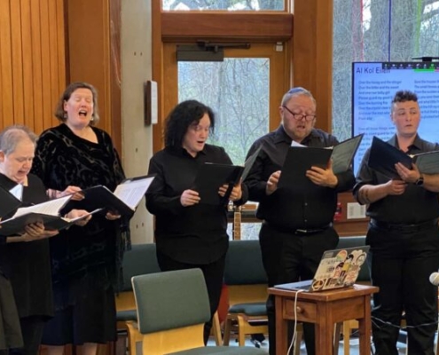 The Congregation Beth Israel choir sings to honor Yom HaShoah.